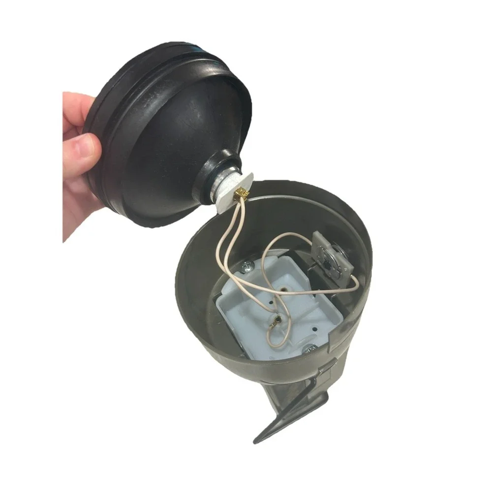 Brinkmann US-M3 6 Volt All Weather Floating Lantern Made in USA Army Green